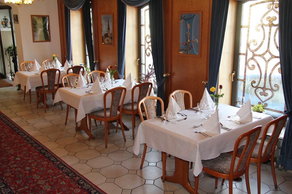 Hotel Strobel Stuttgart Bagian luar foto